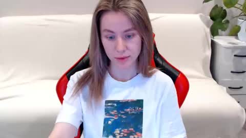 baby_kitte online show from January 22, 3:52 am