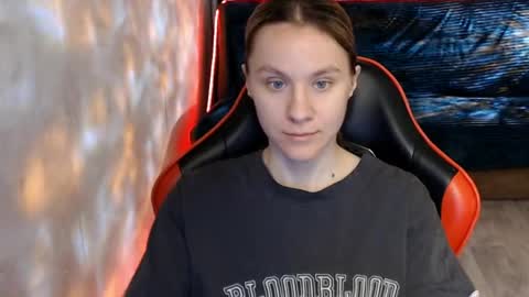 baby_kitte online show from June 2, 2:56 am
