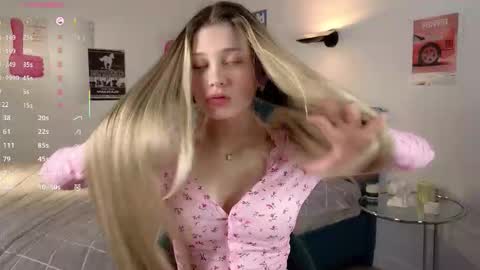 Ruth online show from November 22, 5:59 pm