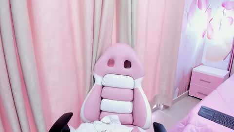 Karla  online show from November 4, 9:42 pm