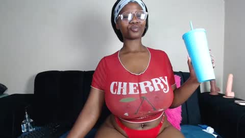 babyluciax online show from July 19, 7:38 pm