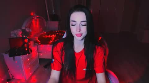 Miss Desire...do you remember online show from October 23, 4:13 pm