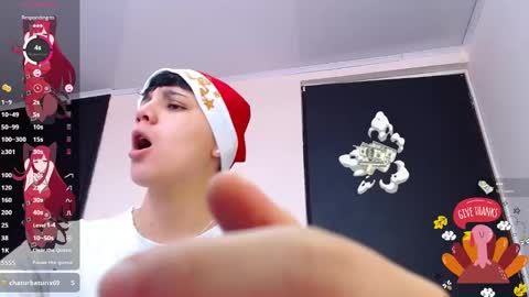 Anna online show from December 6, 3:22 pm