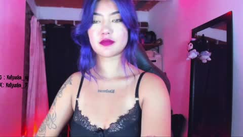        Please help me to reach 100 thumbs up online show from December 11, 11:54 pm