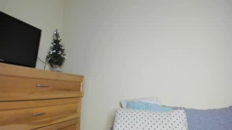 Name online show from December 10, 2:06 pm