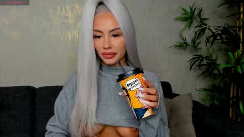 bailey_rush online show from March 10, 12:17 pm