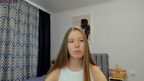 Kira online show from February 8, 10:50 am