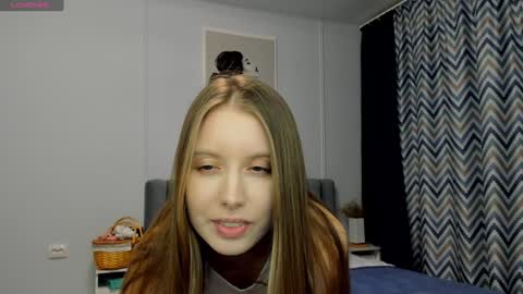 Kira online show from January 8, 5:05 pm