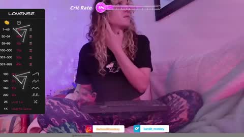 V E R O N I C A online show from May 12, 5:37 am