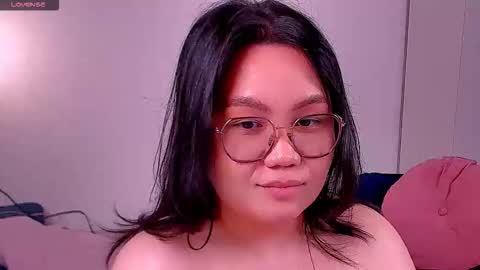 Barbie Kim online show from March 8, 2:04 am