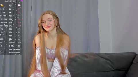 Kendall online show from February 20, 10:04 pm