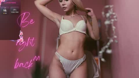 Lilli 3 online show from March 27, 8:26 am