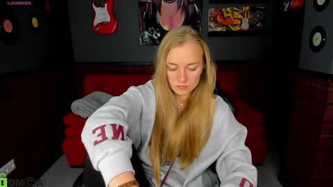 LisGTM2 Mon-Thu Sat 0100am-0700am online show from February 5, 12:57 am