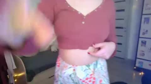 barbiepie online show from November 18, 4:46 am