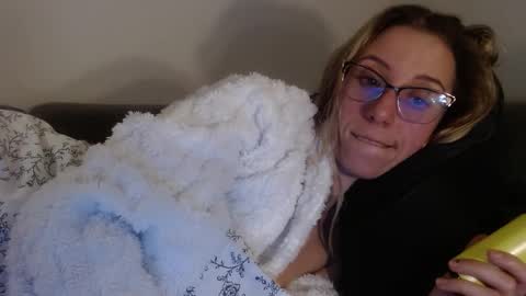 Lena online show from March 27, 6:41 pm