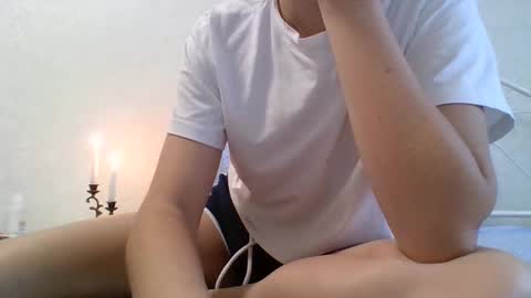 BeatriceTender online show from October 15, 9:34 am