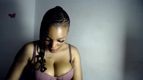 moanna online show from March 8, 12:51 am