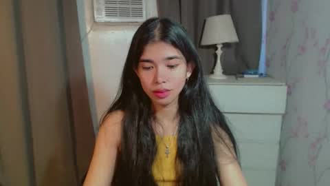 TRIXIE online show from March 19, 3:44 am