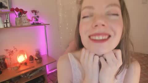 Eliise online show from March 10, 8:18 am