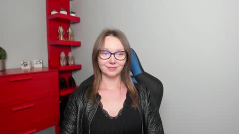 Zoe online show from September 19, 6:45 am