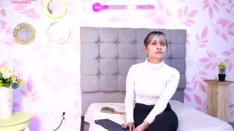 beccamilanni online show from October 1, 1:27 pm