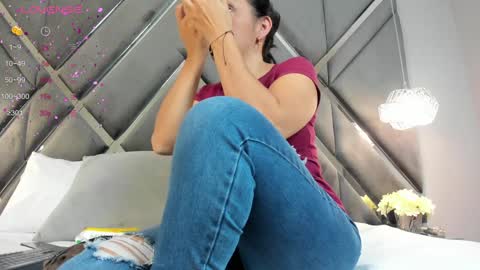 BeckaMils online show from December 20, 3:58 am