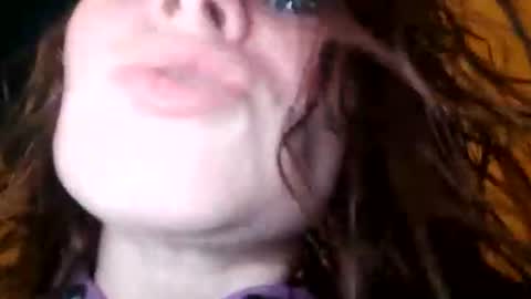 BECKY BOO  online show from February 17, 8:24 am