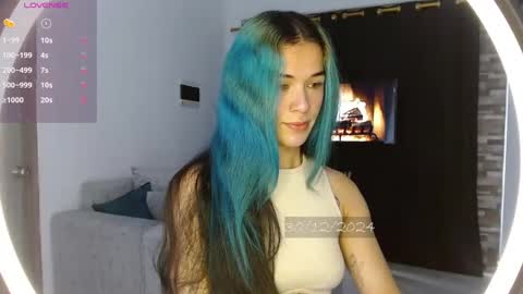   online show from December 30, 3:45 pm