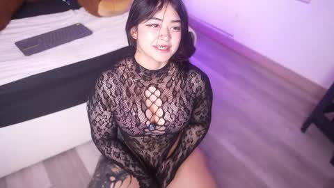    online show from April 1, 1:41 pm