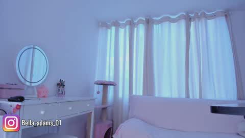 isabella online show from October 1, 9:42 pm