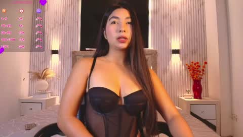 bella_martini_ online show from March 20, 12:21 pm