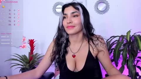 Bella online show from January 19, 8:51 pm