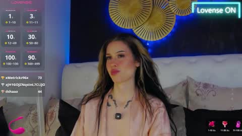 Bella online show from April 3, 6:17 pm