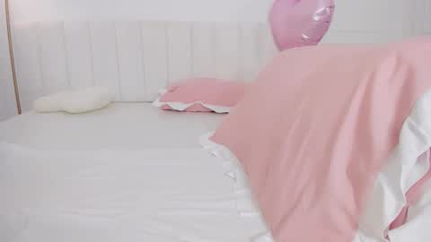 Bella online show from March 2, 5:41 am