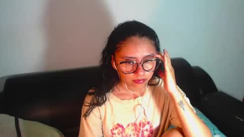 MY NAME IS BELL online show from July 10, 11:26 pm