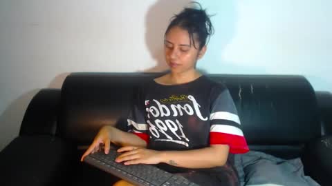 MY NAME IS BELL online show from May 20, 12:40 am