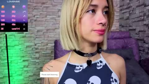   online show from January 6, 7:50 pm