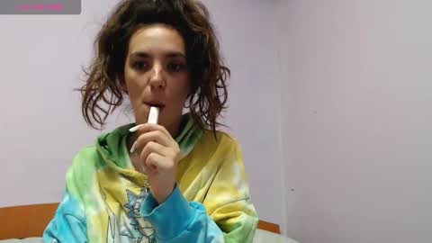 bellaqueen0701 online show from September 21, 5:00 pm