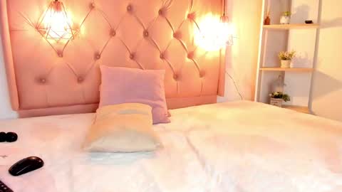 LUCIANA online show from September 28, 6:02 pm