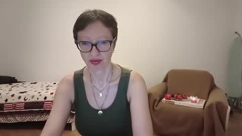 Emma online show from June 26, 7:37 pm