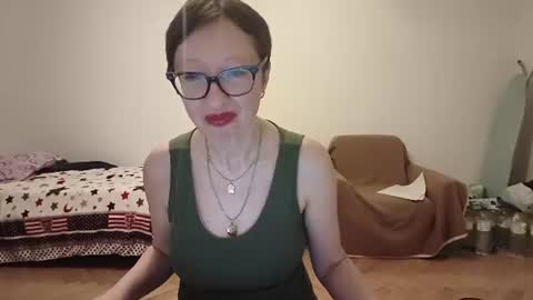 Emma online show from June 14, 7:14 pm