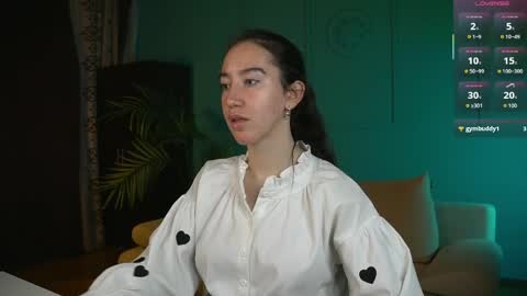 Bella online show from June 3, 3:06 pm