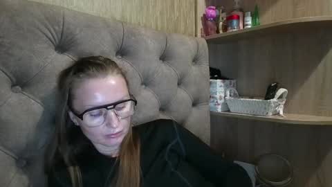 Amelia online show from October 31, 7:29 pm