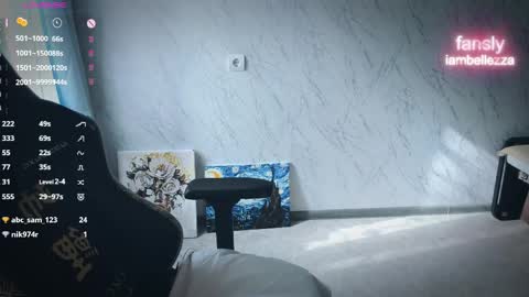 Your Annabelle Wolf  online show from March 29, 11:53 am