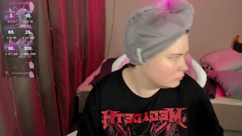 LinaBoo online show from April 2, 6:00 am