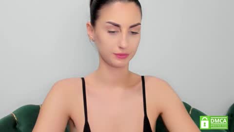 OnlyFans belovedkhlloe  online show from January 25, 8:53 pm