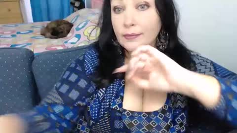 beluckynow online show from February 4, 3:26 pm