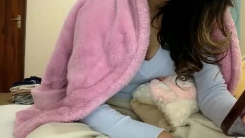 tixxie  online show from November 28, 11:02 am