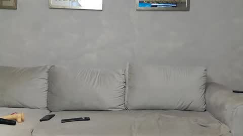 bethierusse online show from February 23, 10:59 pm