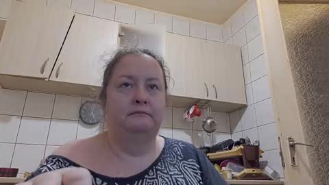 bethnorth online show from February 26, 2:54 am